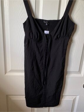 Kendall & Kylie Black mini Dress Women Size medium hook & eye closure NWT Pacsun